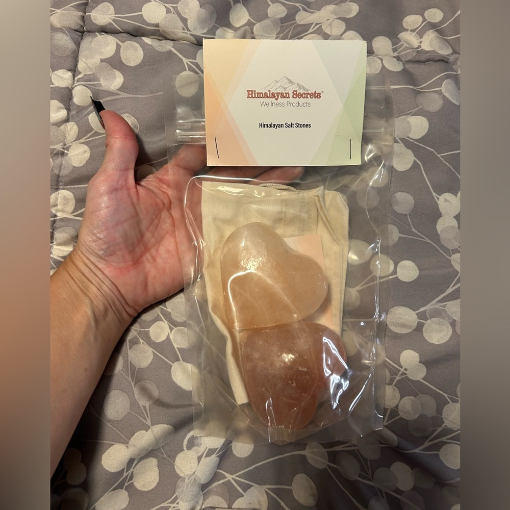Himalayan salt stones for the shower or bath heart-shaped comes with two